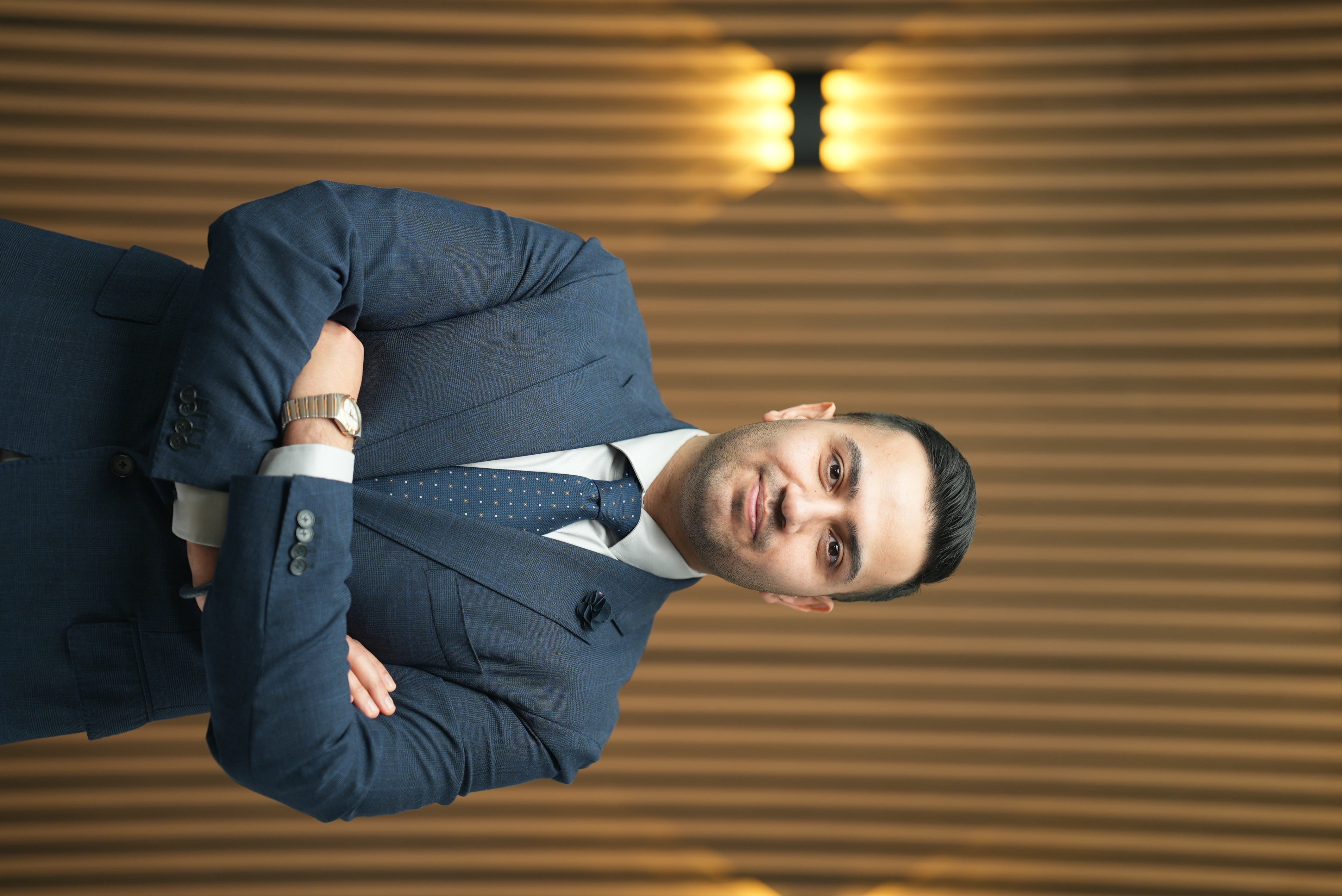 Dr. Amir Meshkin Mehr